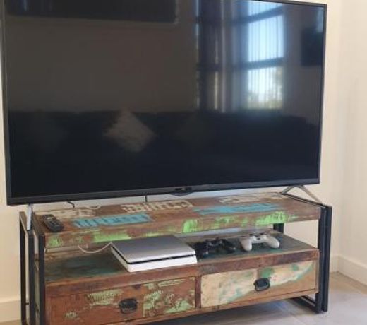 â¿Stylish Townhouse; with King Bed, NBN, Netflix, WIFI