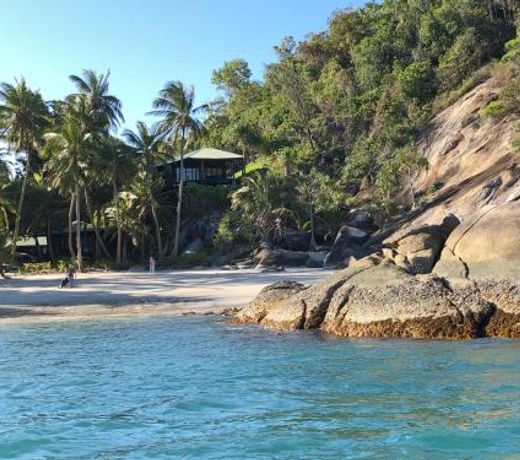 Doorila Beach House