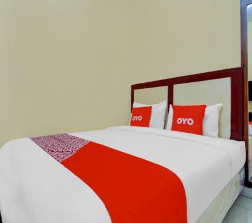 OYO 90153 Nature's Rooms Aeropolis