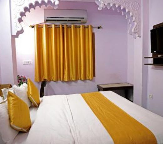 Hotel Rang Sagar Haveli