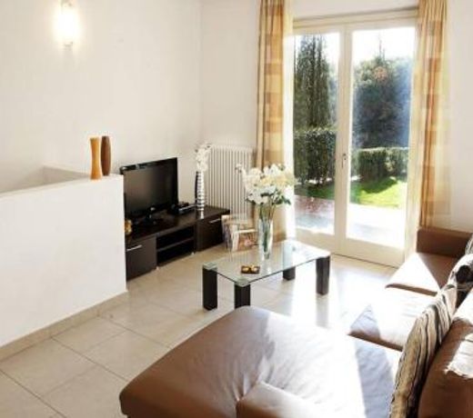 TREMEZZO RESIDENCE 2