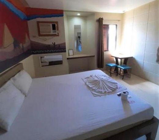 OYO 721 Silks Inn