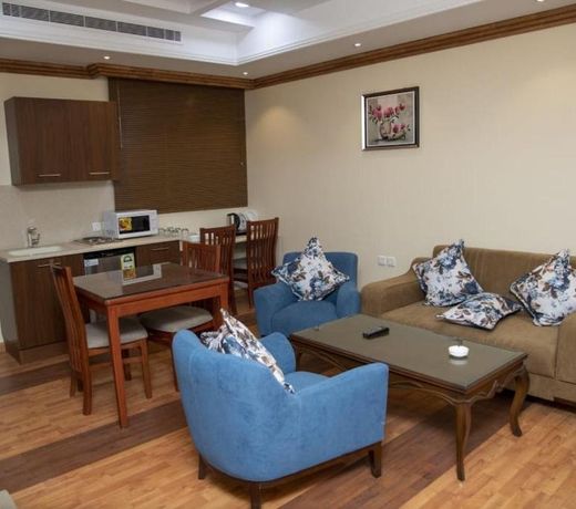 Diva Hotel Suites