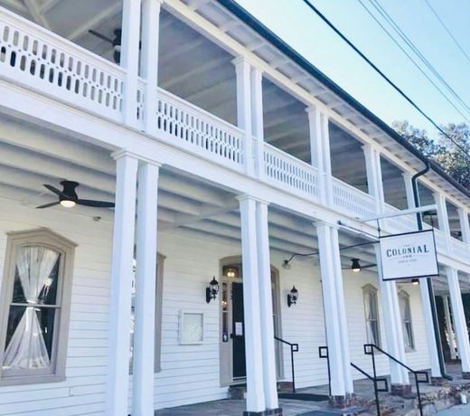 The Colonial Inn