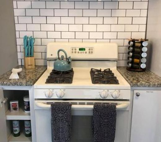 The Comfi Coral - Large 1 Bedroom Studio A