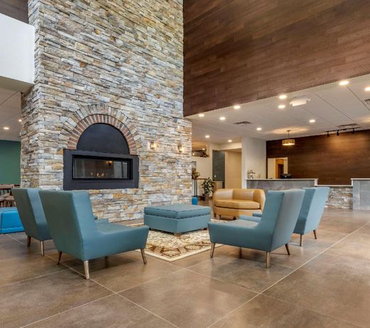 The Cranberry, Ascend Hotel Collection
