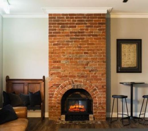 The Commercial Quarters - Room 2-has air conditioning, free WIFI, TV and fridge