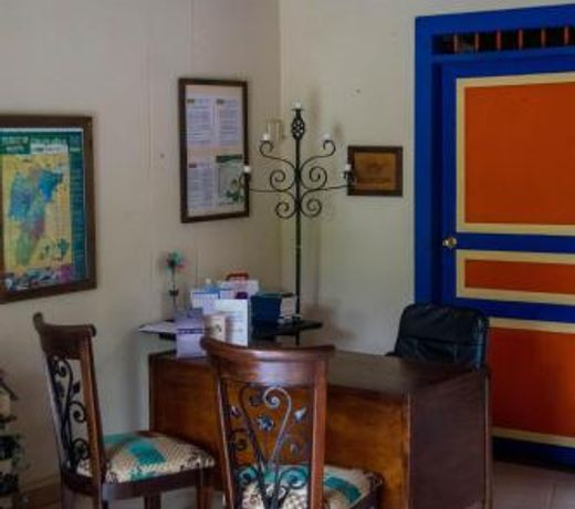 Hotel BonVoyage Tumbaga