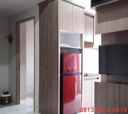 Apartemen Newton Kayla
