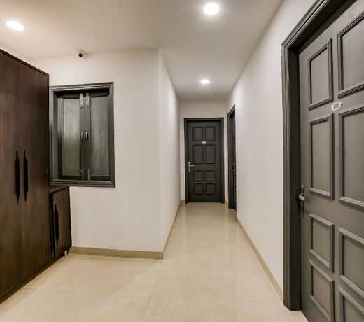 Collection O 77161 Shalimar Bagh