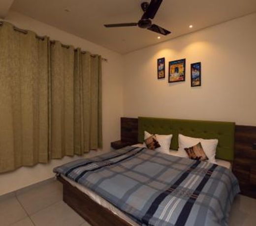 Hotel Luxuria