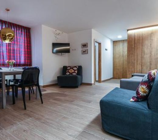 Chalet 5 Laghi / LuxApt / Town Centre