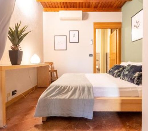 San Fedele Apartment - Historical Como City Center by Rent All Como
