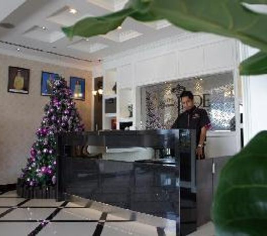 Hotel Zamburger Grand Jade