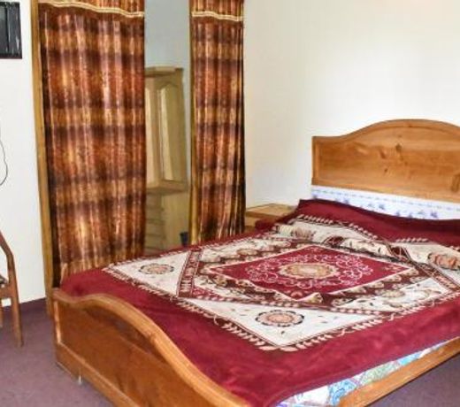 Deans Lodge Hotel & Restaurant