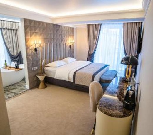 HISTORY Boutique Hotel & SPA