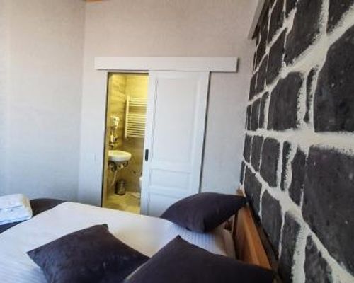 JINJOTEL Boutique Hotel - Гюмри - фото 17