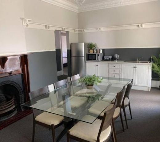 The Central Bar and Kitchen