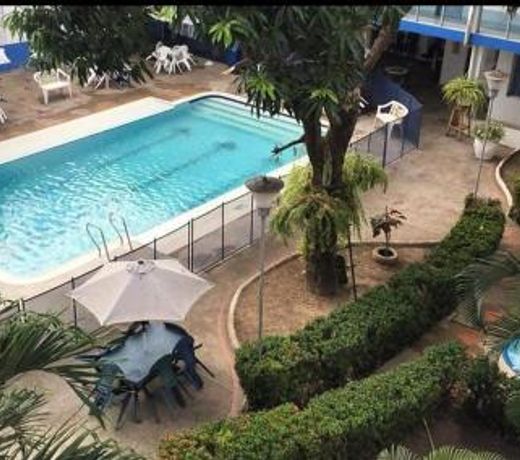Hotel Miami, Melgar