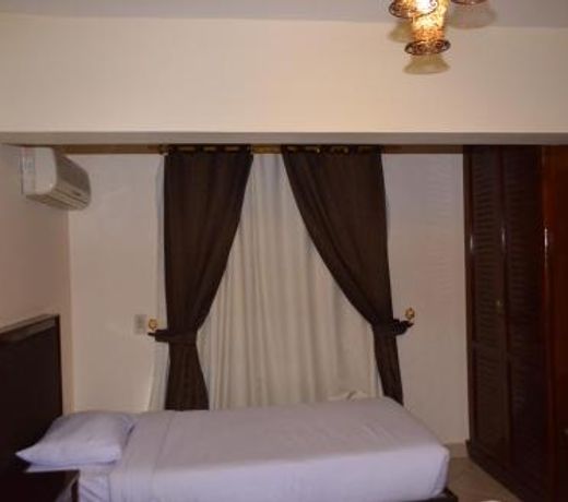 Al Saraya October Hotel