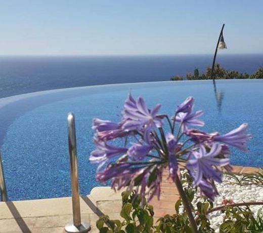 Casa Londi, stijlvol vakantiehuis, infinity pool