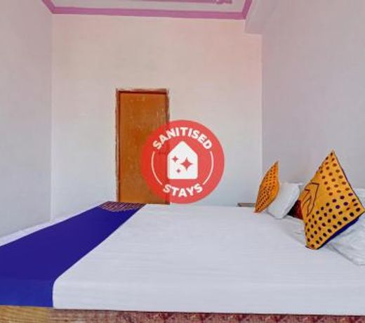 SPOT ON 76207 Krishna Balram Guest House