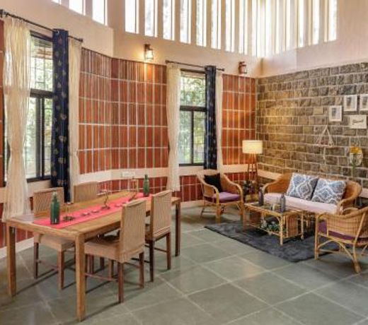 Rustic Farm in Hosur - Private Pool, Projector, AC,Wifi & Celebration Package