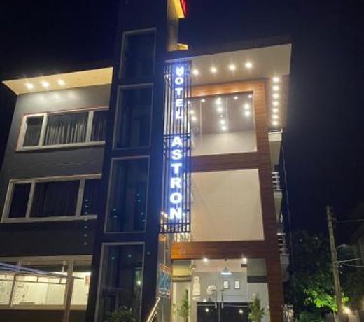 Hotel Astron
