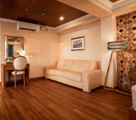 State Beach Resort And Spa