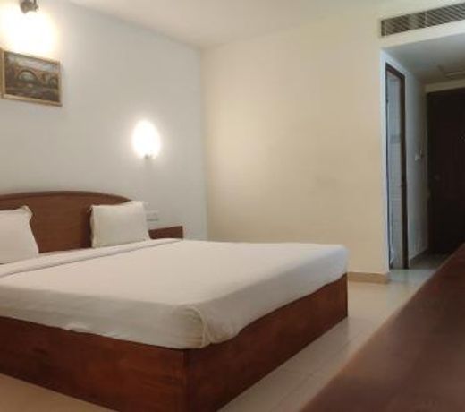 Sadhoo Heritage Resort