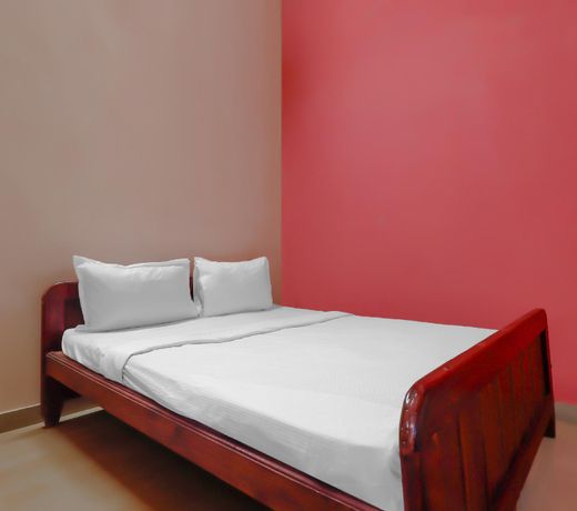 OYO Home 77098 Resort