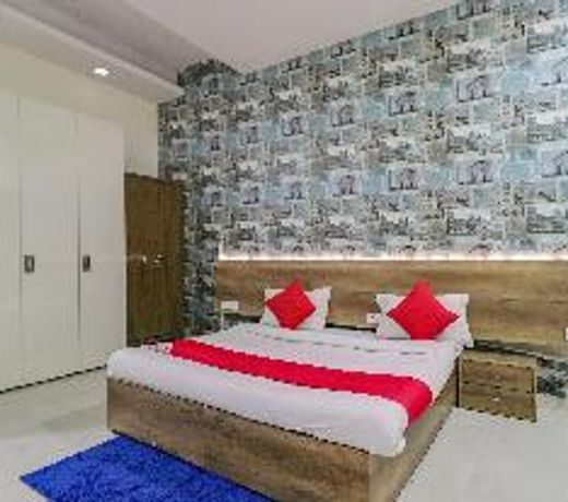 OYO 76807 Ansh Guest House