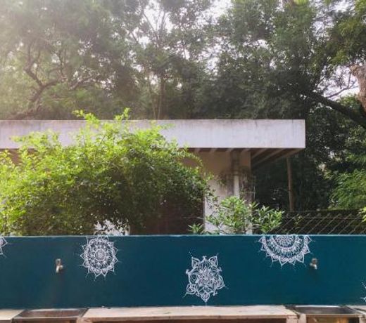 Discovery guest house
