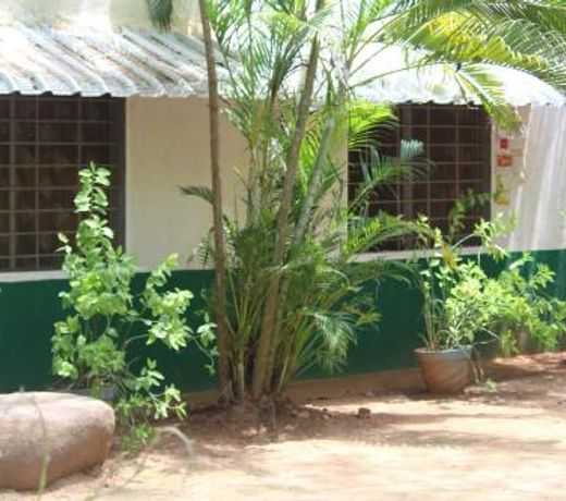 Discovery guest house