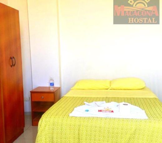 Hostal Macacona