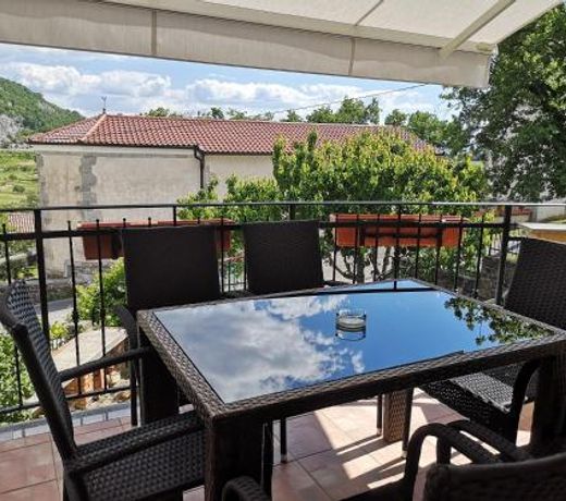 Apartma Apollonio