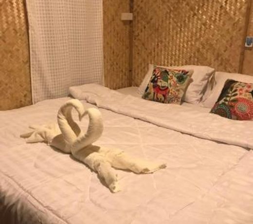 Ban Chan Homestay Rim Nam