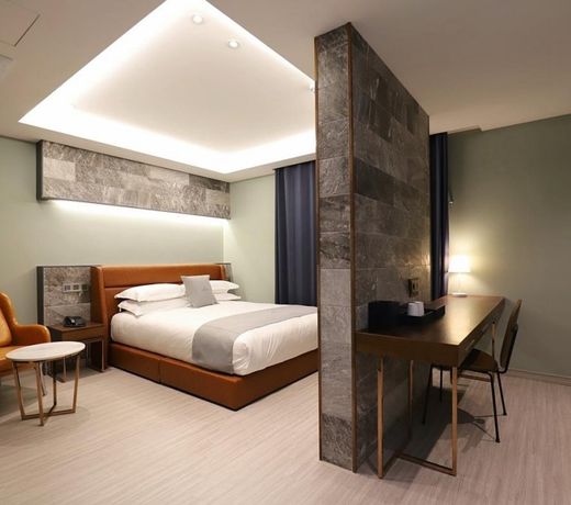 Dongdaegu Station Eastern Hotel