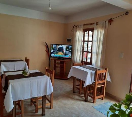 HOSTAL LA PLAZA IRUYA