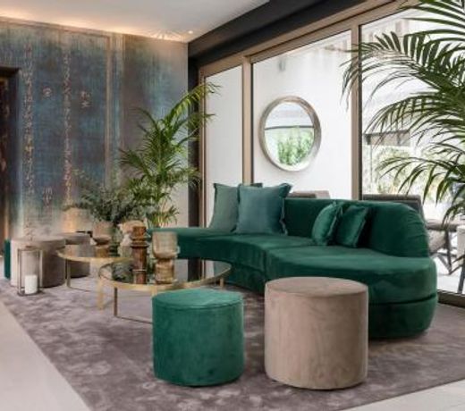 We Me Suite Hotel