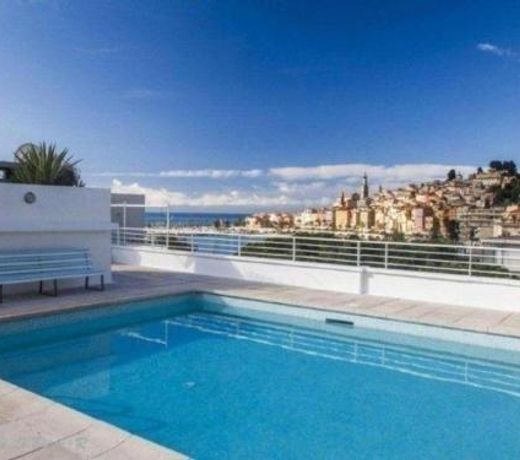 Le Lodge, T2 classe 3 etoiles avec jardin, parking, piscine & mer Ã  2 pas
