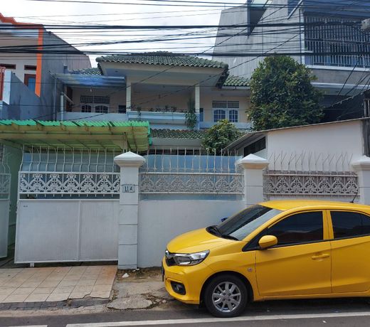 Eiffel Residence Tarakan - Female Only