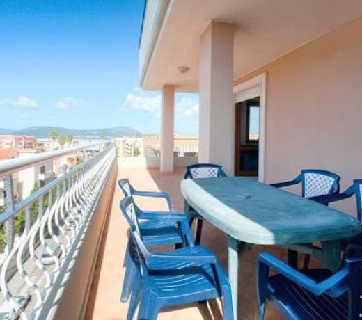 Royal apartment sea view