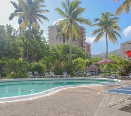 Fisherman Point Beach Resort
