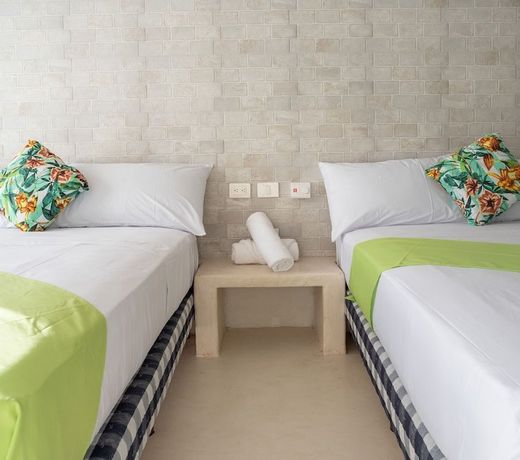Hotel MAYARI HolBox