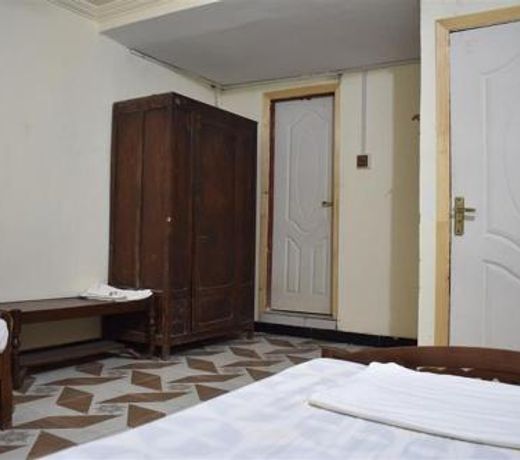 De-Metro Guest House