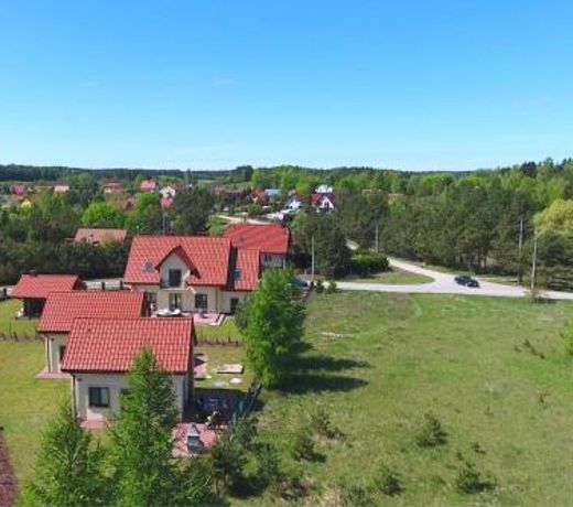 Komfortowe domki letniskowe nad jeziorem na Mazurach 2