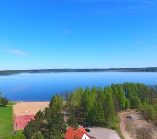 Komfortowe domki nad jeziorem - Zielony domek 1