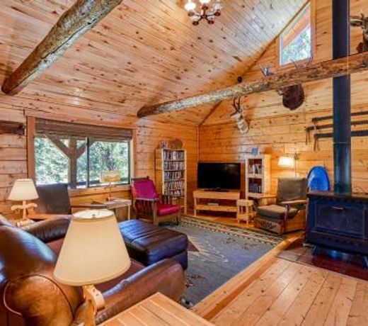 Arapahoe Adventure Cabin