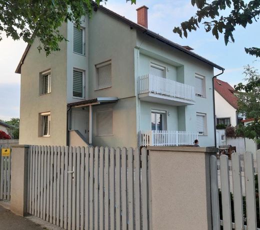 Eisenstadt Apartments